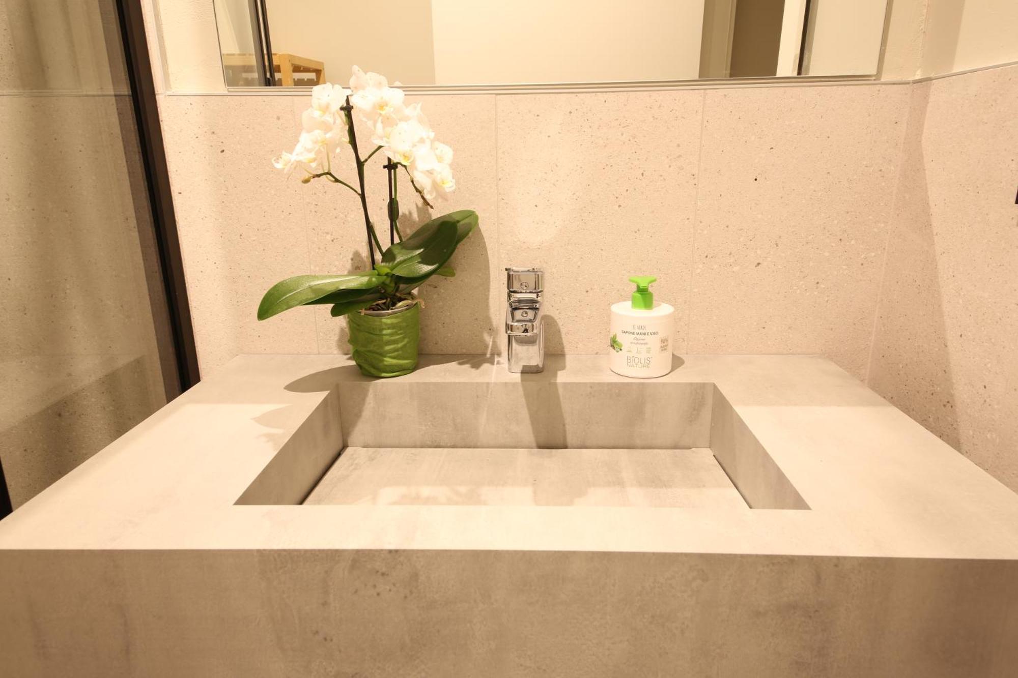 Meyland Suites Centro Milan Luaran gambar